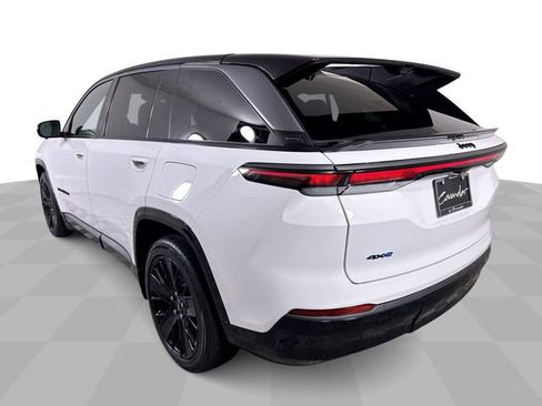 Used 2024 Jeep Wagoneer Launch Edition image 6