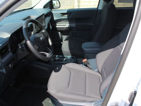 New 2025 Ford Maverick XL FWD image 19