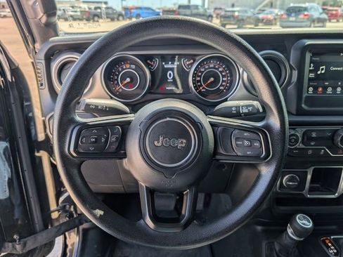 Used 2023 Jeep Gladiator Sport image 12