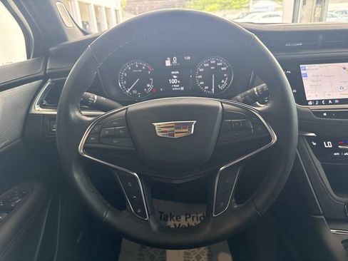 Certified 2023 Cadillac XT5 Premium Luxury AWD/4WD image 37