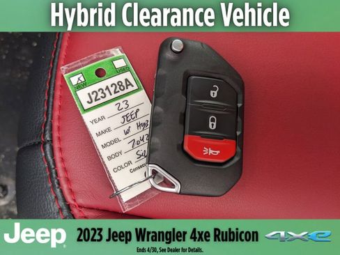 New 2023 Jeep Wrangler Unlimited Rubicon 4xe image 30