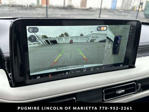 New 2026 Lincoln Aviator Black Label w/ Jet Appearance Package image 33