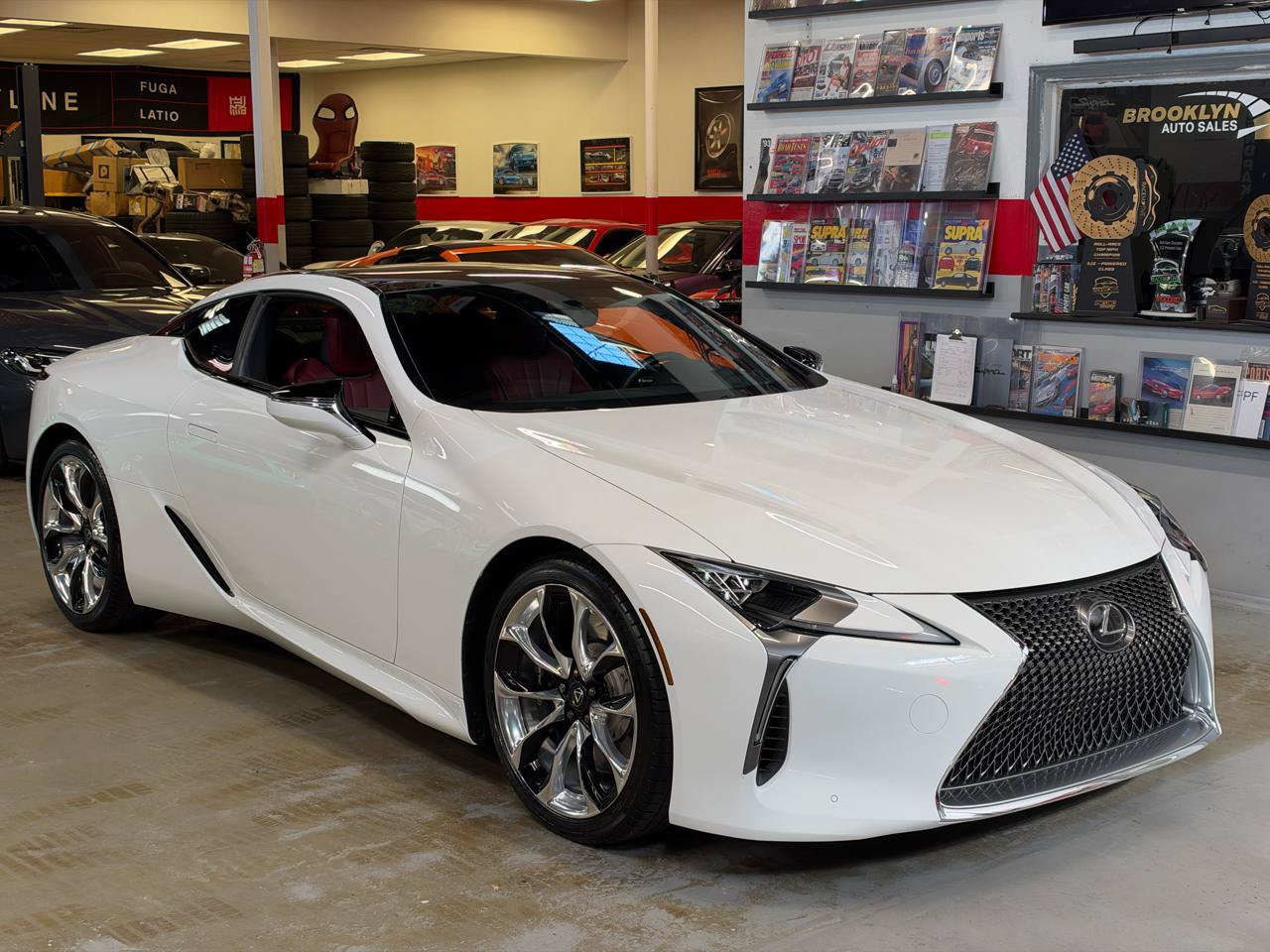 Used 2019 Lexus LC 500 Coupe w/ Touring Package RWD image 4