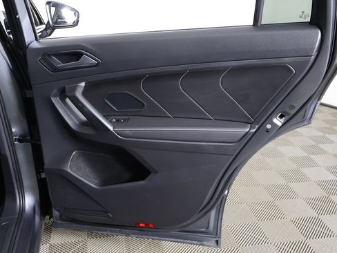 Certified 2023 Volkswagen Tiguan SE image 26