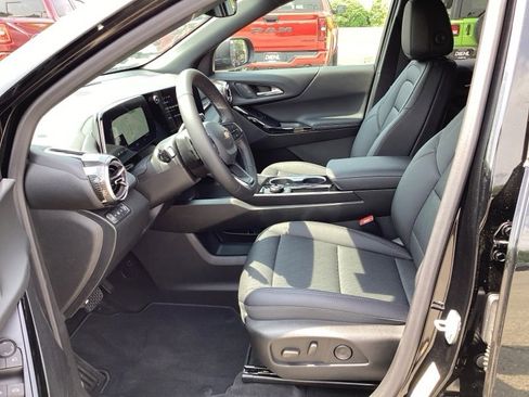 New 2026 Chevrolet Equinox LT w/ Convenience Package II image 26