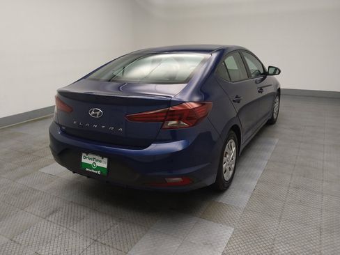 Used 2020 Hyundai Elantra SE FWD image 9