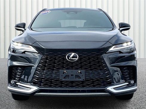 Used 2024 Lexus RX 350 Premium image 2