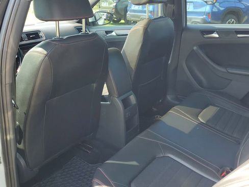 Used 2017 Volkswagen Jetta GLI FWD image 24