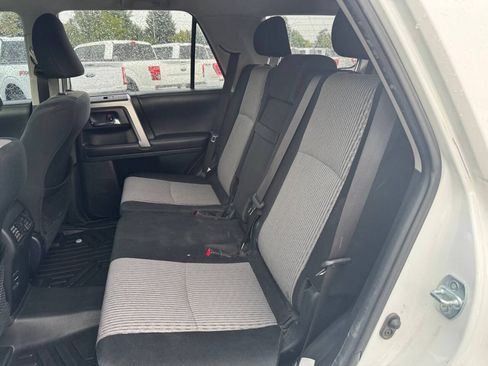 Used 2019 Toyota 4Runner SR5 AWD/4WD image 12