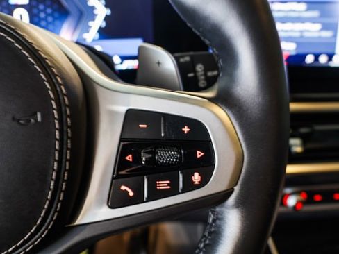 Used 2026 BMW X5 xDrive40i image 16