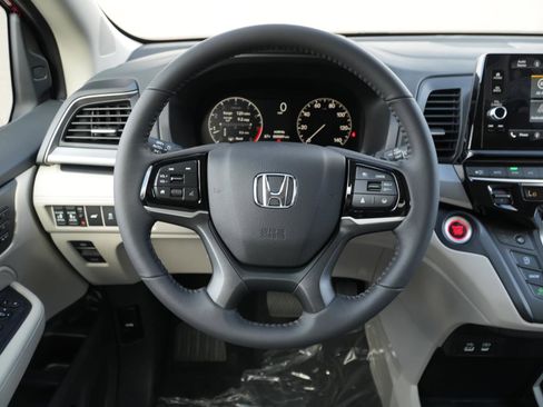 Used 2026 Honda Odyssey EX-L image 21