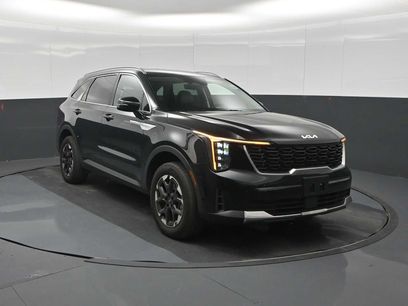 Used 2025 Kia Sorento S