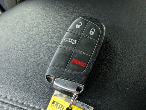 Certified 2023 Dodge Challenger R/T image 25