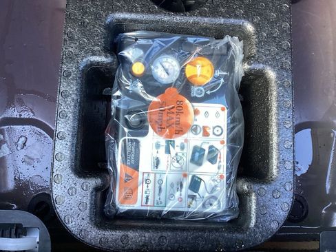 Used 2019 Ford Mustang Premium w/ Enhanced Security Package image 11