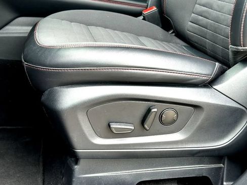 Used 2025 Ford Explorer ST-Line AWD/4WD image 12