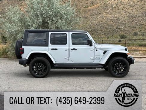 Used 2023 Jeep Wrangler Unlimited Sahara w/ Cold Weather Group AWD/4WD image 6