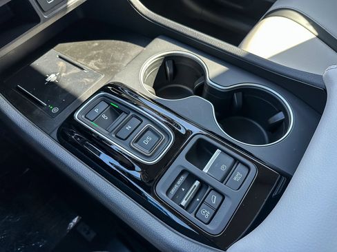 New 2026 Honda Pilot Touring image 26