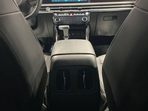 Used 2025 Hyundai Tucson SEL AWD/4WD image 33