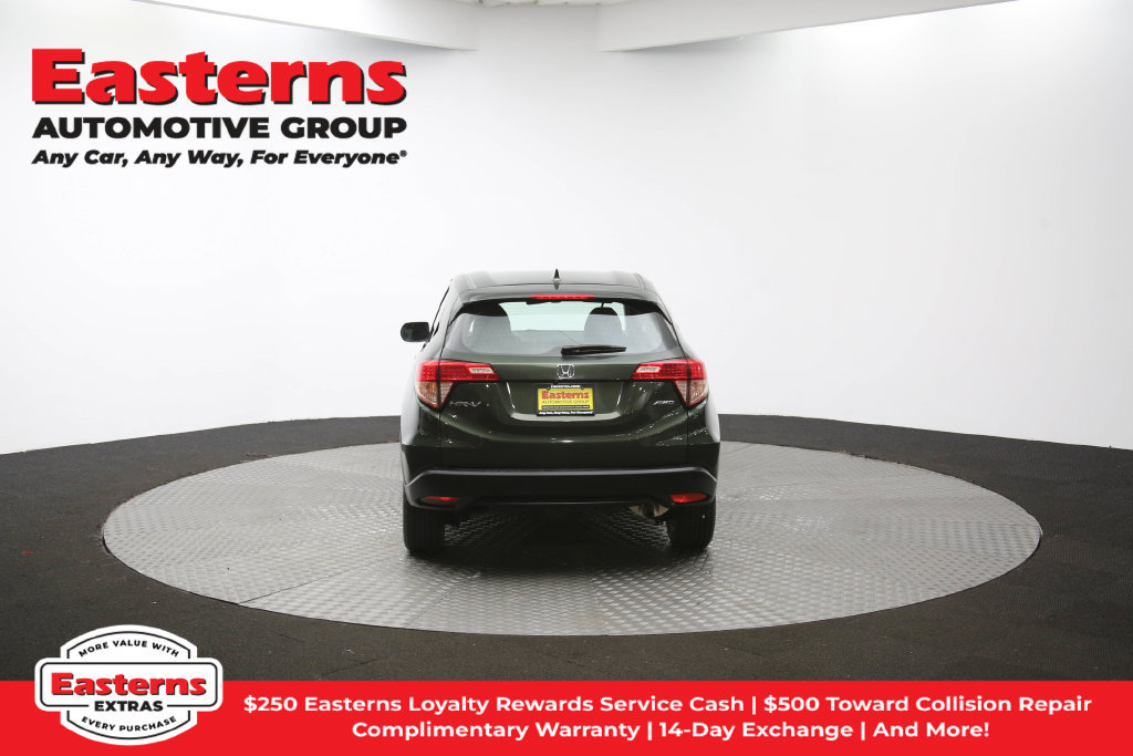 Used 2018 Honda HR-V LX image 45