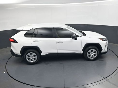Used 2025 Toyota RAV4 LE FWD image 22