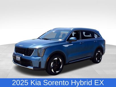 Used 2025 Kia Sorento EX