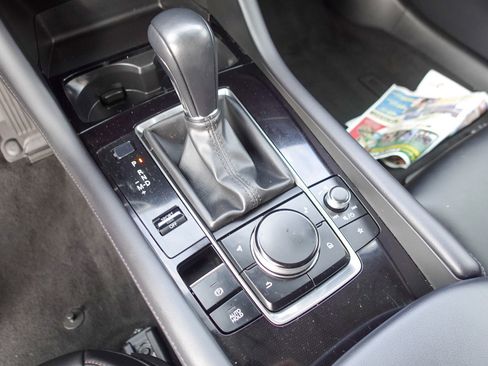 Certified 2025 MAZDA MAZDA3 s image 17