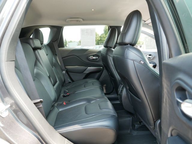 Used 2020 Jeep Cherokee Limited AWD/4WD image 19