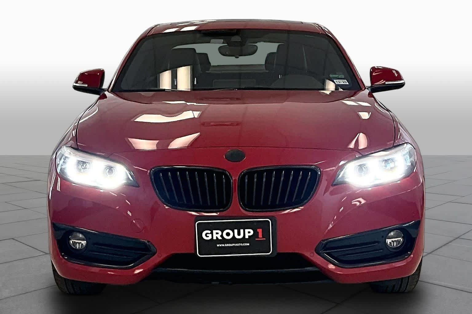 Used 2021 BMW 230i Coupe w/ Convenience Package RWD image 3