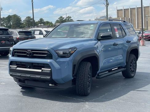 New 2026 Toyota 4Runner SR5 RWD image 7