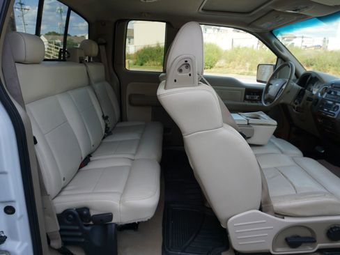 Used 2004 Ford F150 Lariat image 18