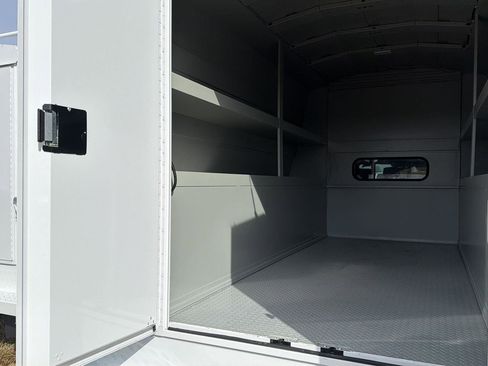 New 2026 Ford F550 4x4 Crew Cab image 27