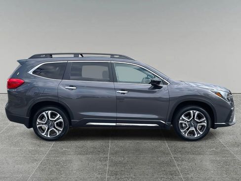 Certified 2025 Subaru Ascent Touring w/ Popular Package #1 image 6