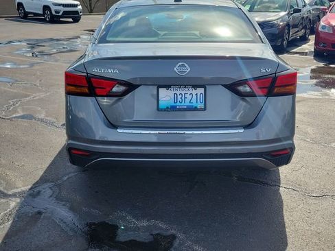 Certified 2022 Nissan Altima 2.5 SV image 6