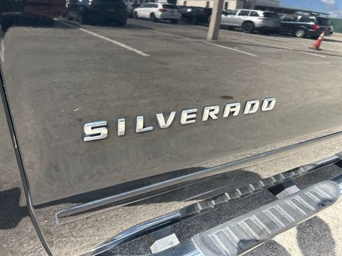 Used 2018 Chevrolet Silverado 1500 LT w/ All Star Edition image 20