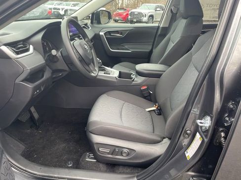 New 2025 Toyota RAV4 XLE image 38