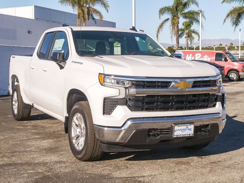 New 2026 Chevrolet Silverado 1500 LT image 3