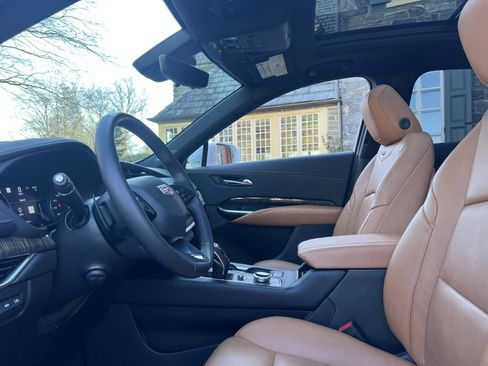 Used 2019 Cadillac XT4 Premium Luxury image 18