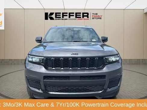 Certified 2024 Jeep Grand Cherokee L Laredo AWD/4WD image 12