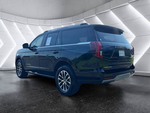 Used 2025 Ford Expedition Platinum AWD/4WD image 5