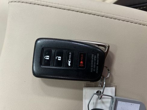 Used 2017 Lexus RX 350 FWD w/ Premium Package image 33