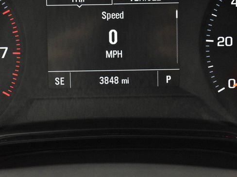 Used 2026 Chevrolet Trax LS w/ Driver Confidence Package FWD image 19