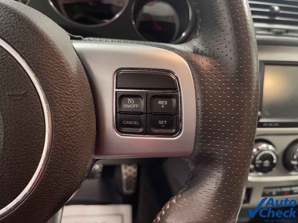 Used 2014 Dodge Challenger SRT8 RWD image 39