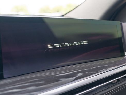 Used 2025 Cadillac Escalade Sport w/ Touring Package AWD/4WD image 18
