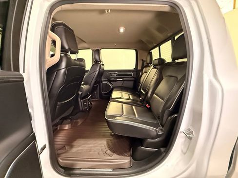 Used 2020 RAM 1500 Laramie w/ Off Road Group image 16