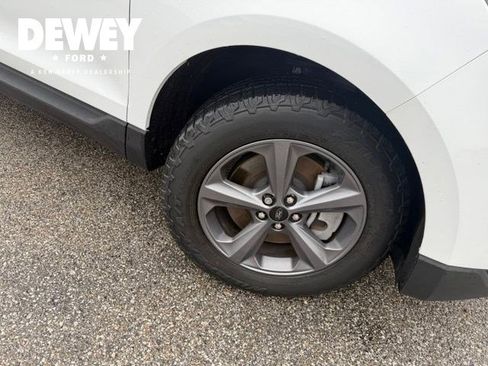 Used 2024 Ford Edge SEL w/ Sport Appearance Package AWD/4WD image 16