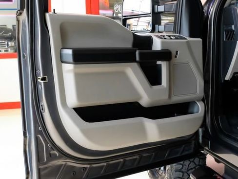 Used 2020 Ford F250 XL w/ STX Appearance Package AWD/4WD image 43