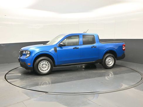 New 2025 Ford Maverick XL w/ Equipment Group 101A image 4