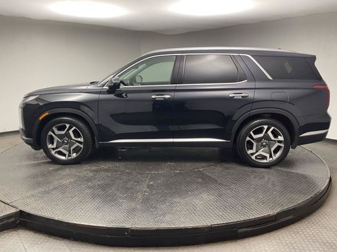Used 2024 Hyundai Palisade SEL w/ Premium Package FWD image 4