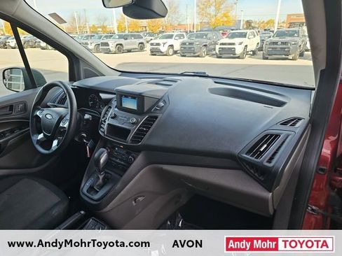 Used 2019 Ford Transit Connect XL image 31
