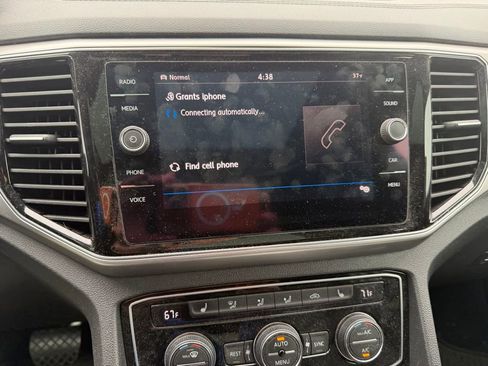 Used 2018 Volkswagen Atlas SEL image 9